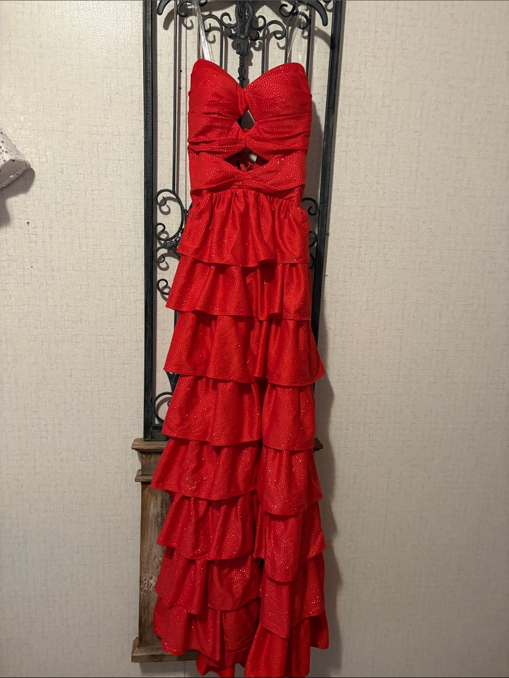 Women's Strapless Red Ruffled Tiered Evening Dress